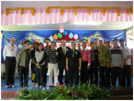 バリオ　（マレーシア） 教育・光NWプロジェクト参加メンバー パランカラヤ　（インドネシア）