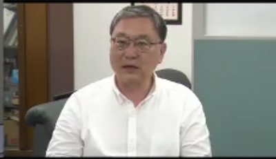 小尾 隆一 氏