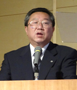 藤田 氏