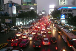 写真3　タイ市内の交通渋滞