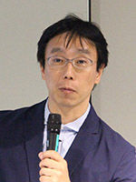 中里 学 氏